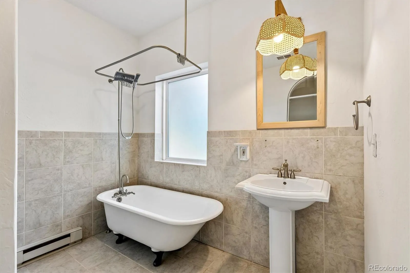 4600 W 10th Avenue Denver CO 80204 MLS #REC1954368 05212026235121 1600 10