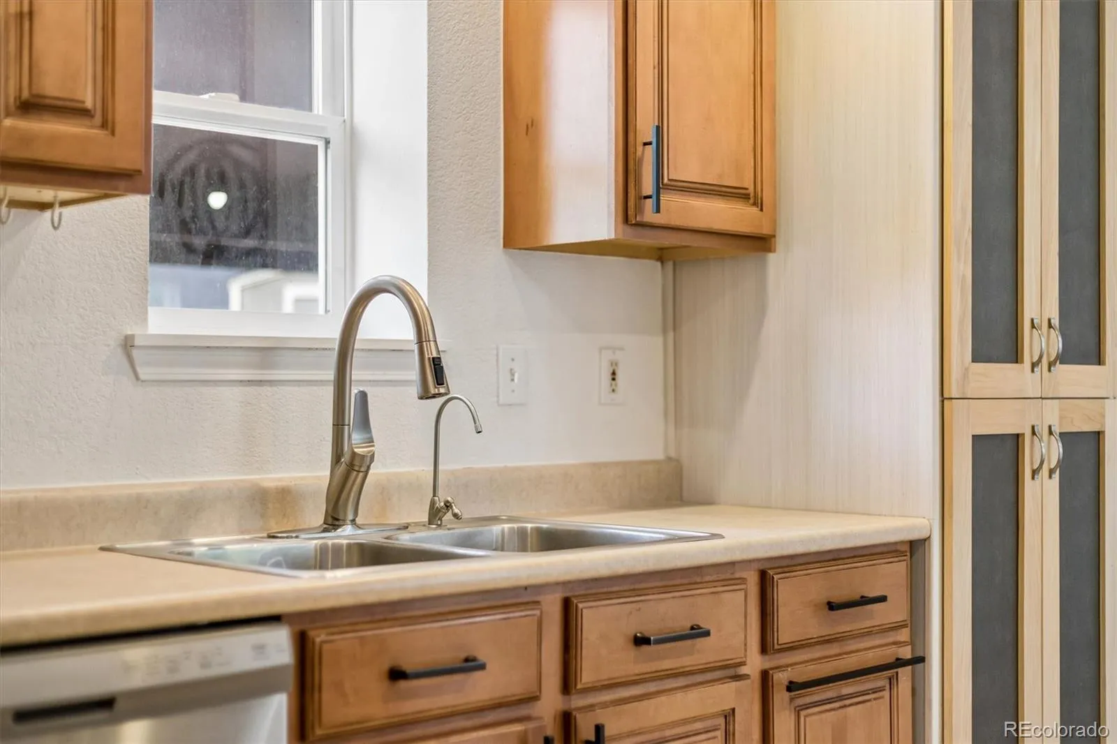 4600 W 10th Avenue Denver CO 80204 MLS #REC1954368 05212026235121 1600 5
