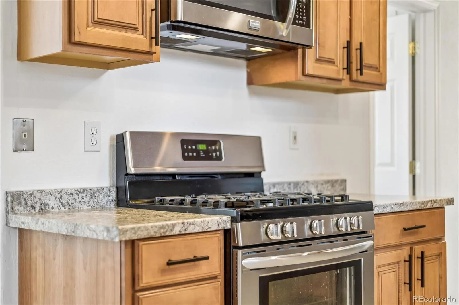 4600 W 10th Avenue Denver CO 80204 MLS #REC1954368 05212026235121 1600 7