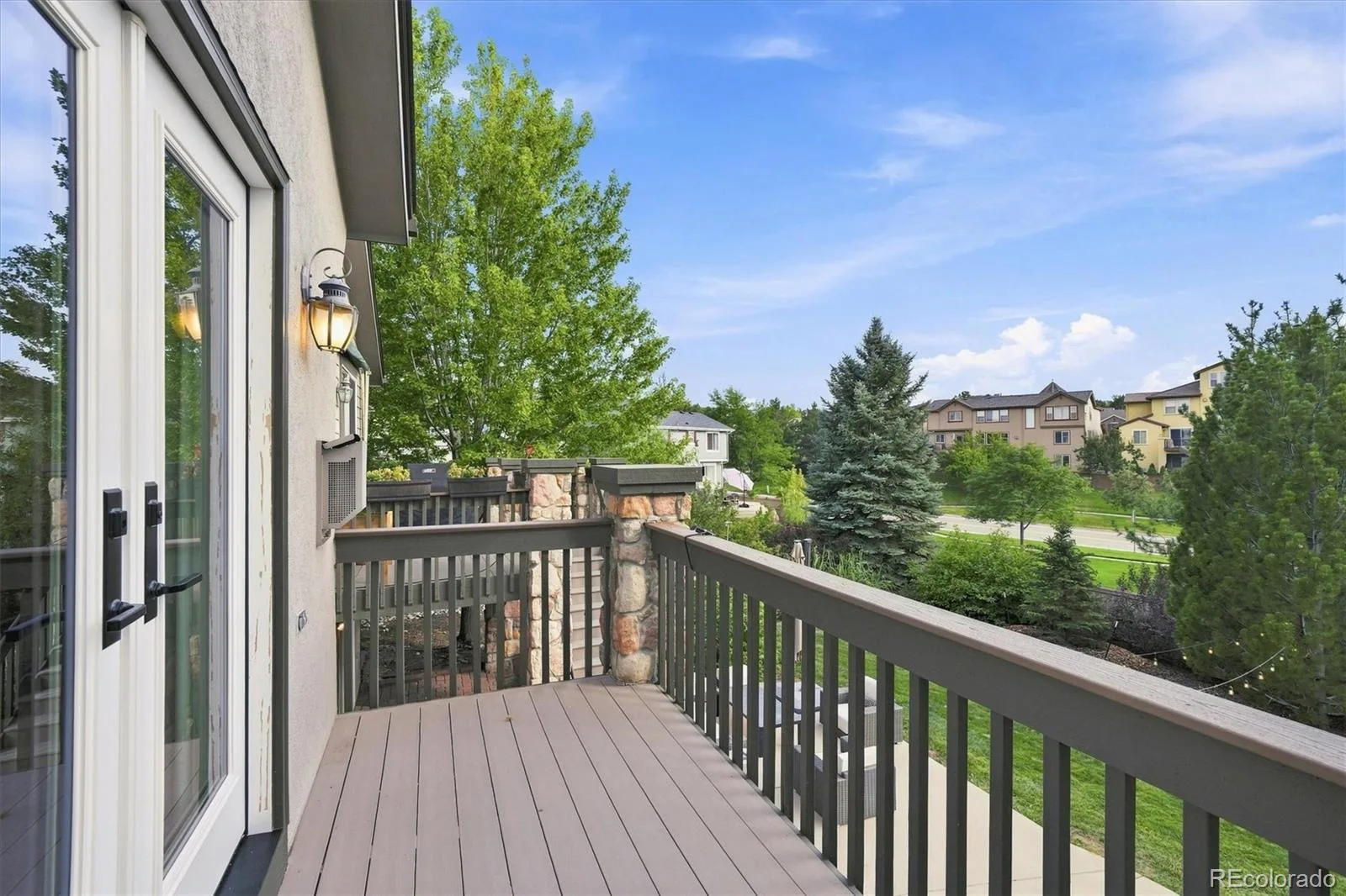 2908 Oakshire Court Littleton CO 80126 | MLS #REC1958454 08132026011504 1600 15