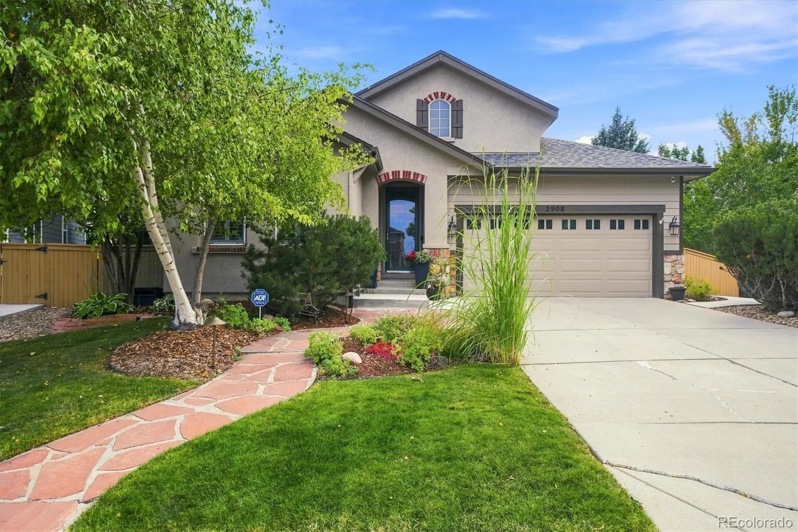 2908 Oakshire Court Littleton CO 80126 | MLS #REC1958454 08132026011504 1600 3