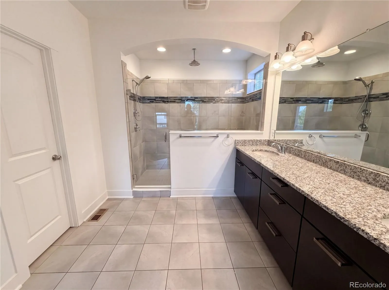 04222026192321 1600 12