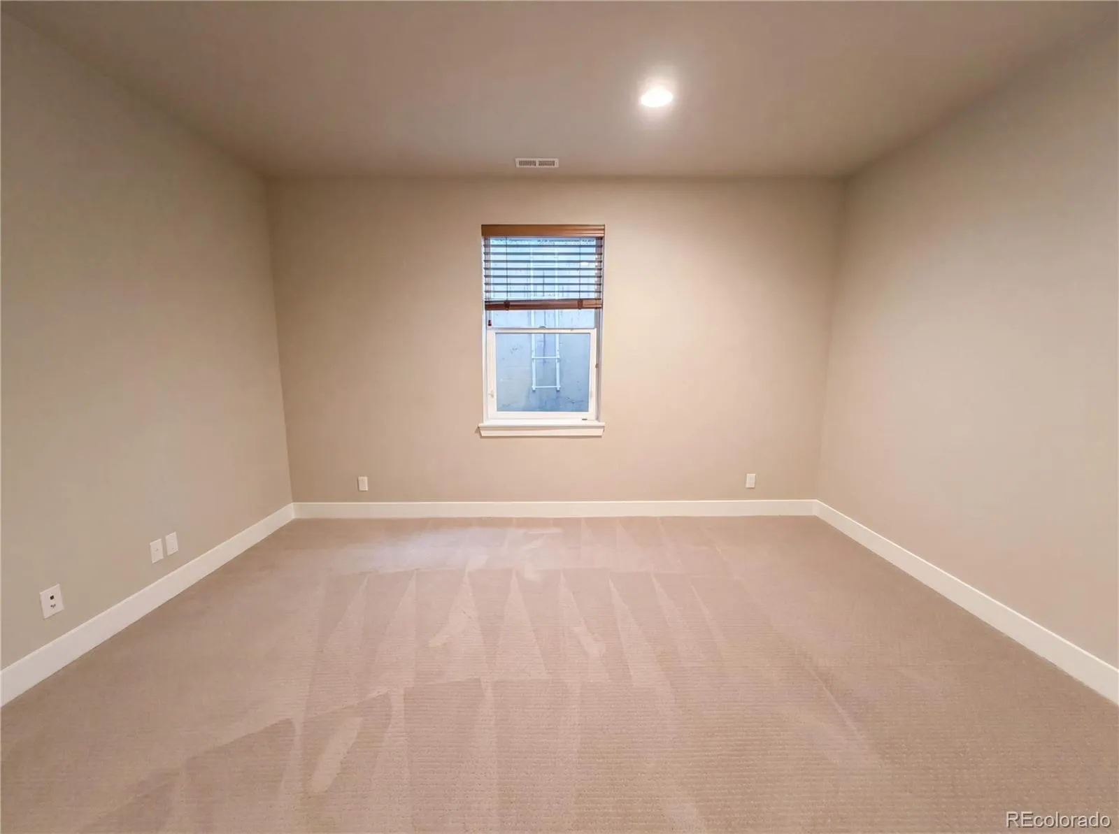 04222026192321 1600 14