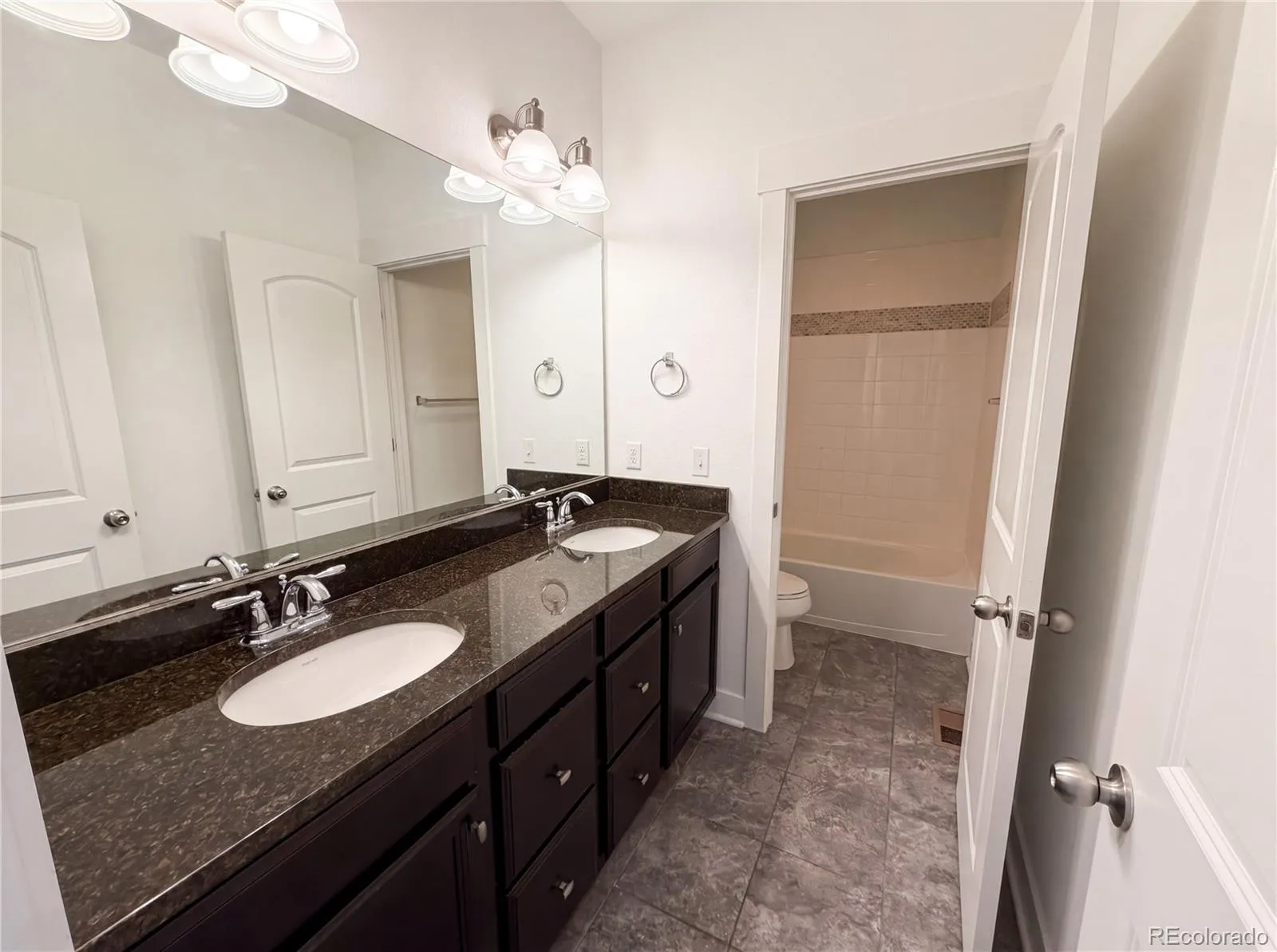 04222026192321 1600 23