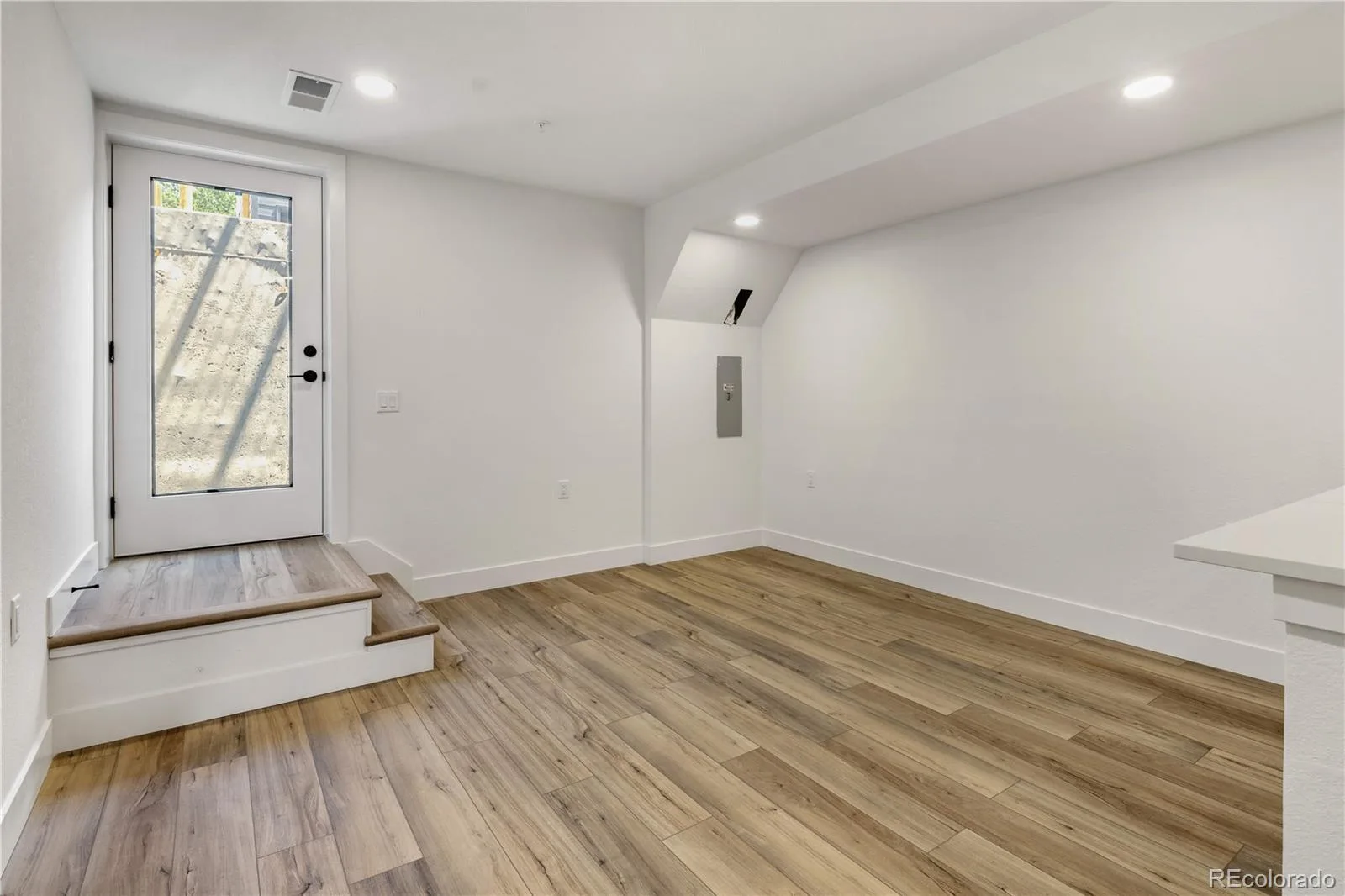 822 Dahlia Street Denver CO 80220 | MLS #REC1958853 08122026224027 1600 29