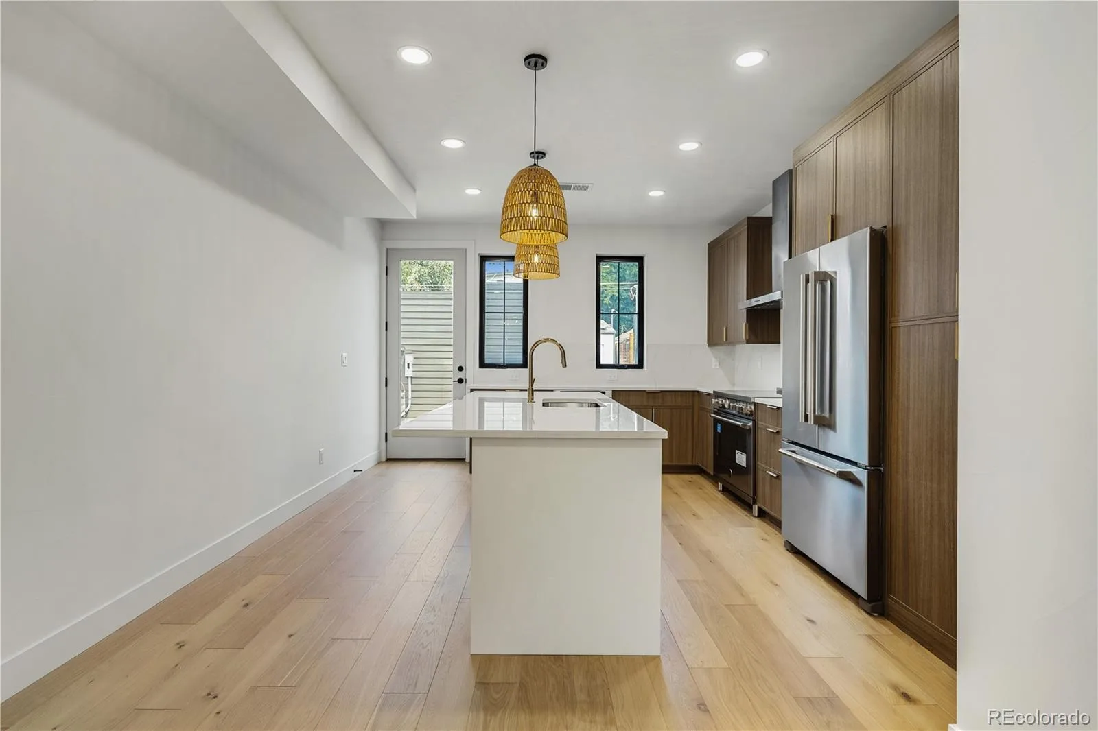 822 Dahlia Street Denver CO 80220 | MLS #REC1958853 08122026224027 1600 35