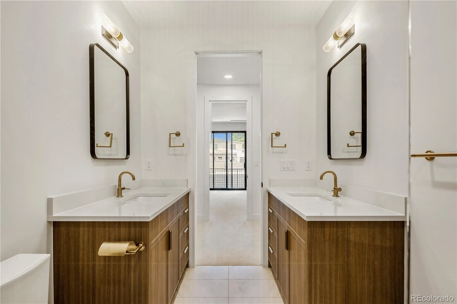 822 Dahlia Street Denver CO 80220 | MLS #REC1958853 08122026224027 1600 38