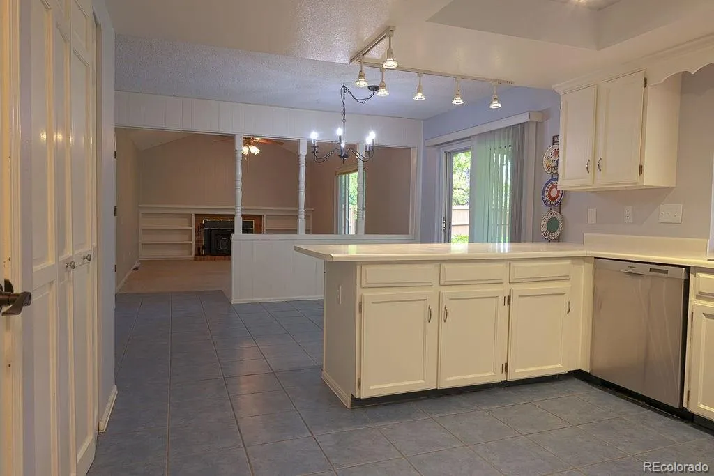 8401 E Long Avenue Centennial CO 80112 MLS #REC1958857 05282026051000 1024 11
