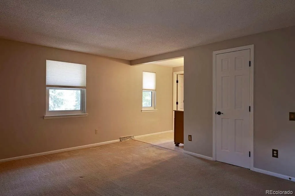 8401 E Long Avenue Centennial CO 80112 MLS #REC1958857 06172026050606 1024 32