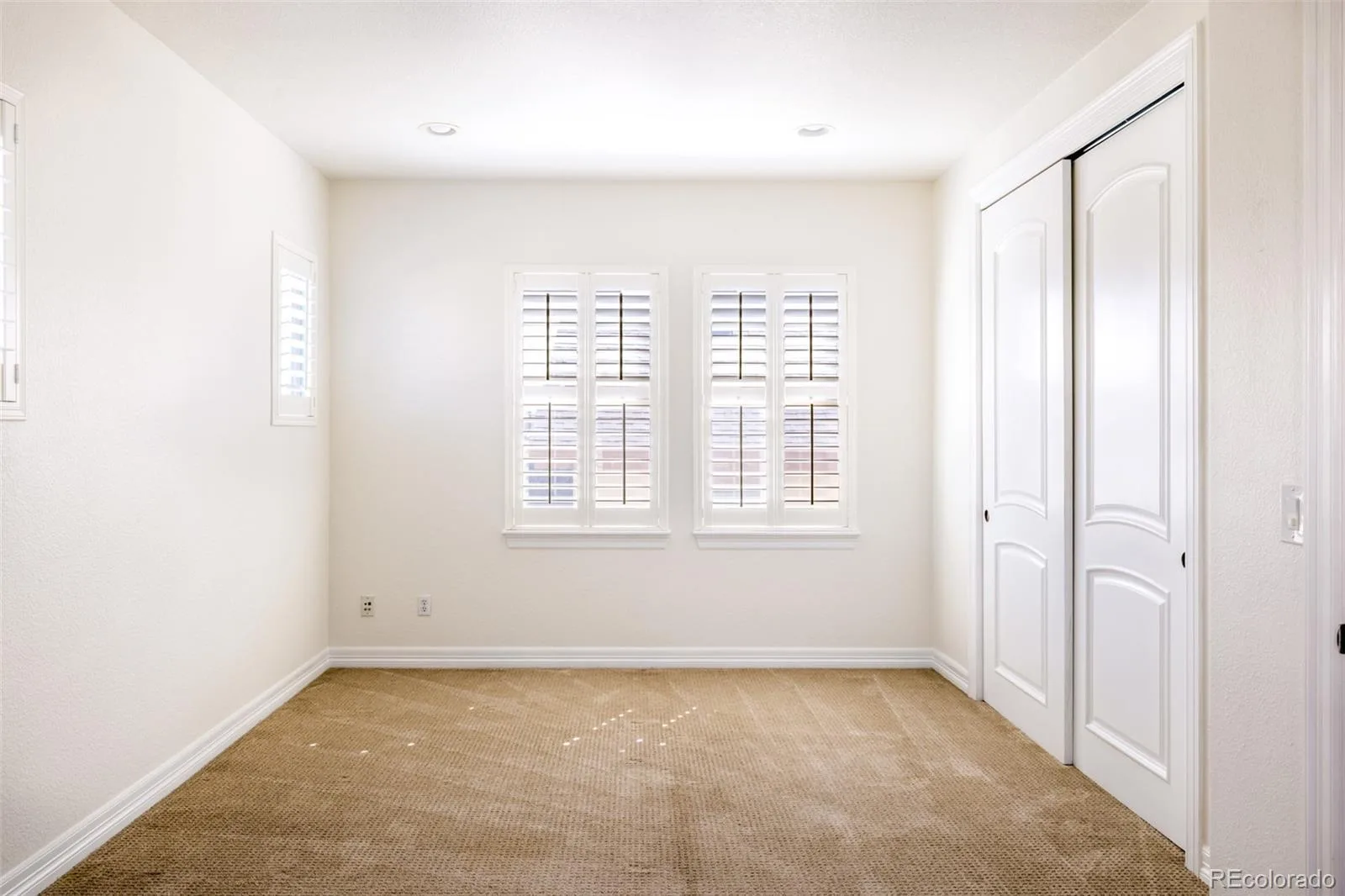 9740 E 32nd Avenue Denver CO 80238 | MLS #REC1959069 08072026022249 1600 27