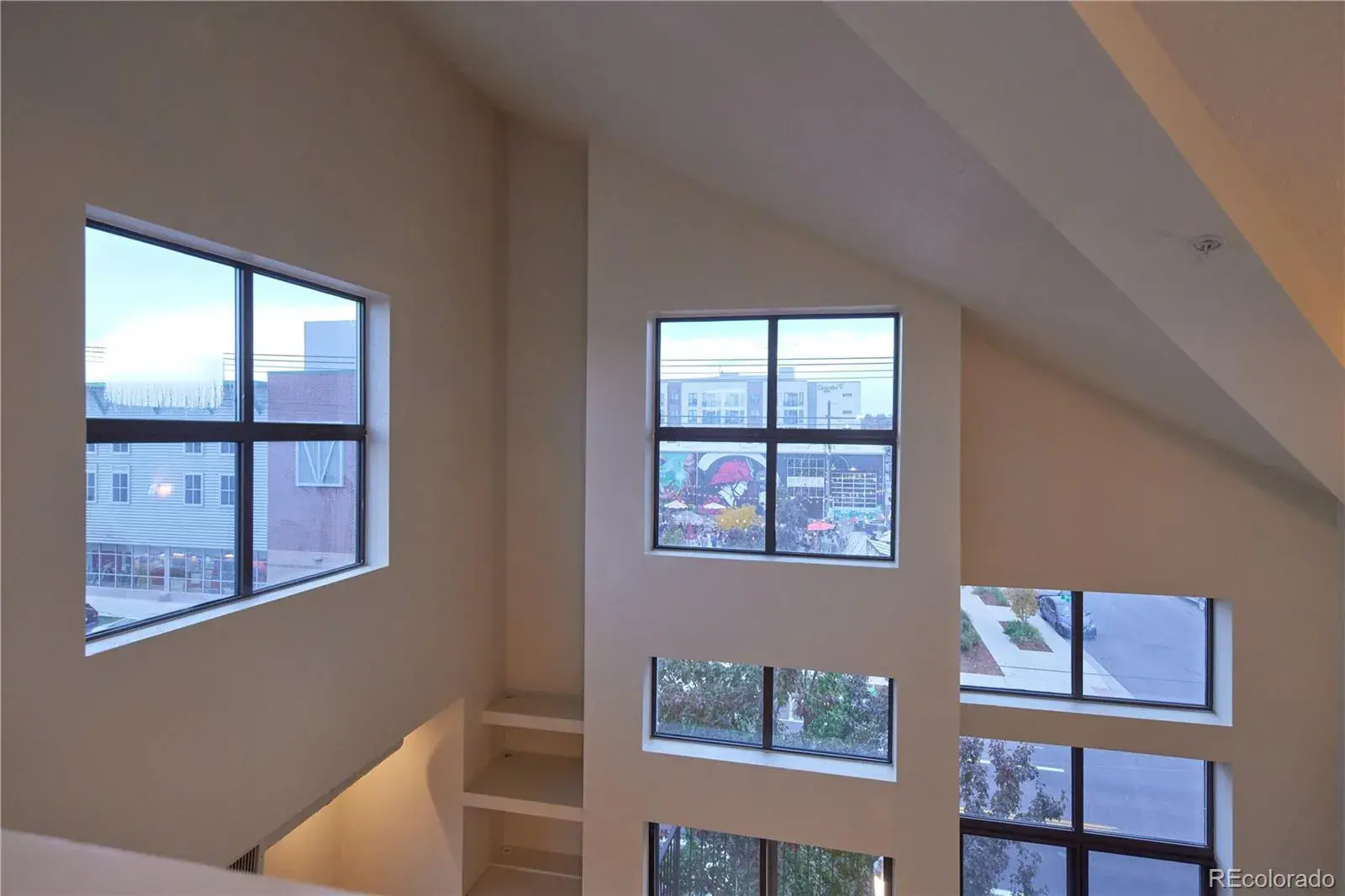 10302025214752 1600 14