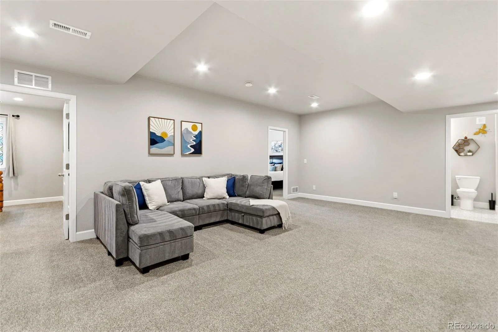 9375 Blanca Street Arvada CO 80007 | MLS #REC1961545 08142026202406 1600 34