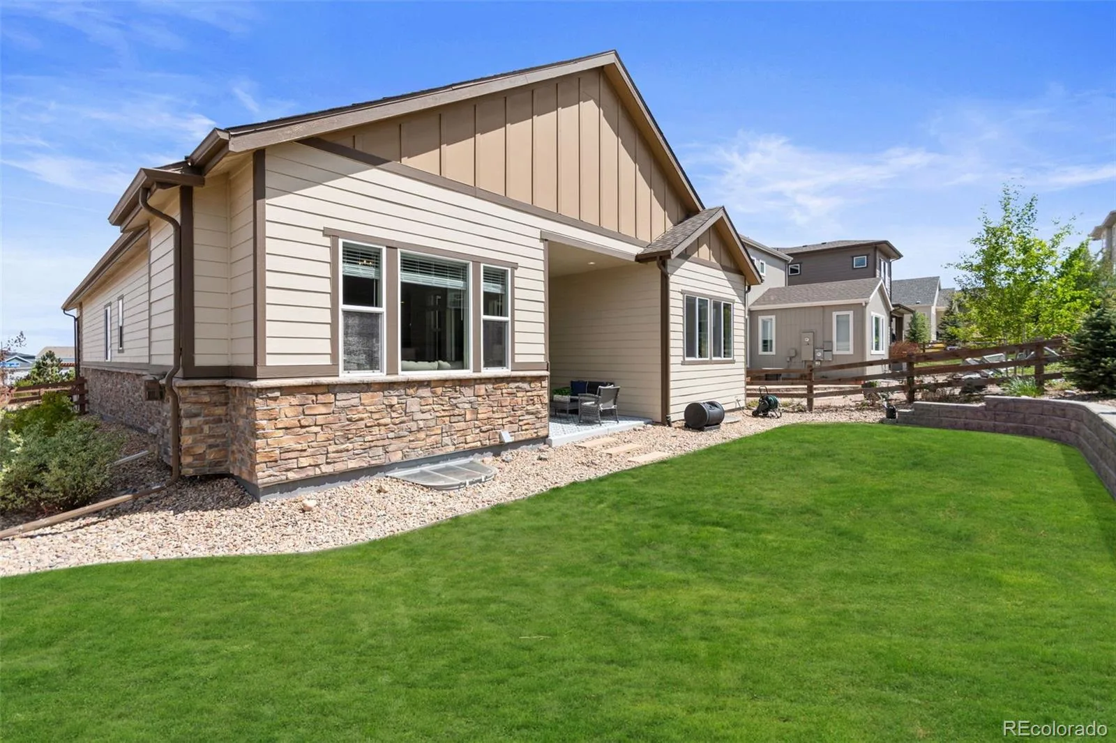 9375 Blanca Street Arvada CO 80007 | MLS #REC1961545 08142026202406 1600 43