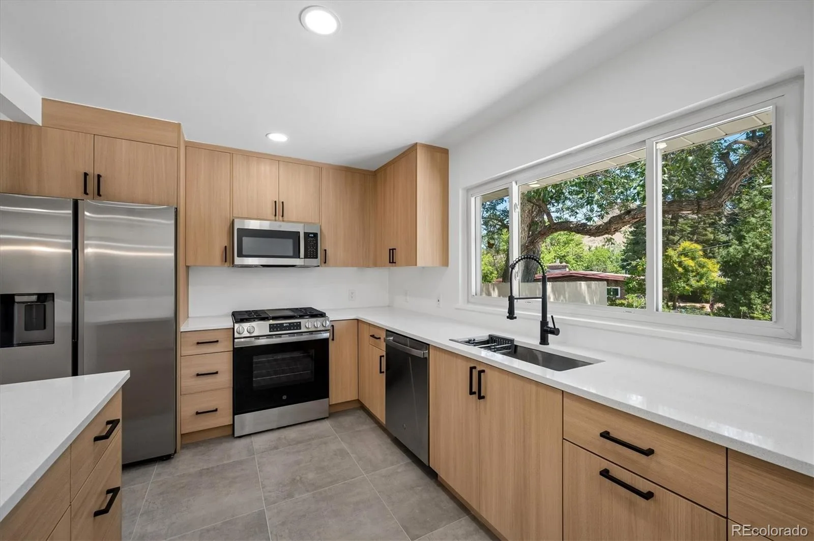 2015 Arapahoe Street Golden CO 80401 | MLS #REC1962442 07172026160903 1600 9