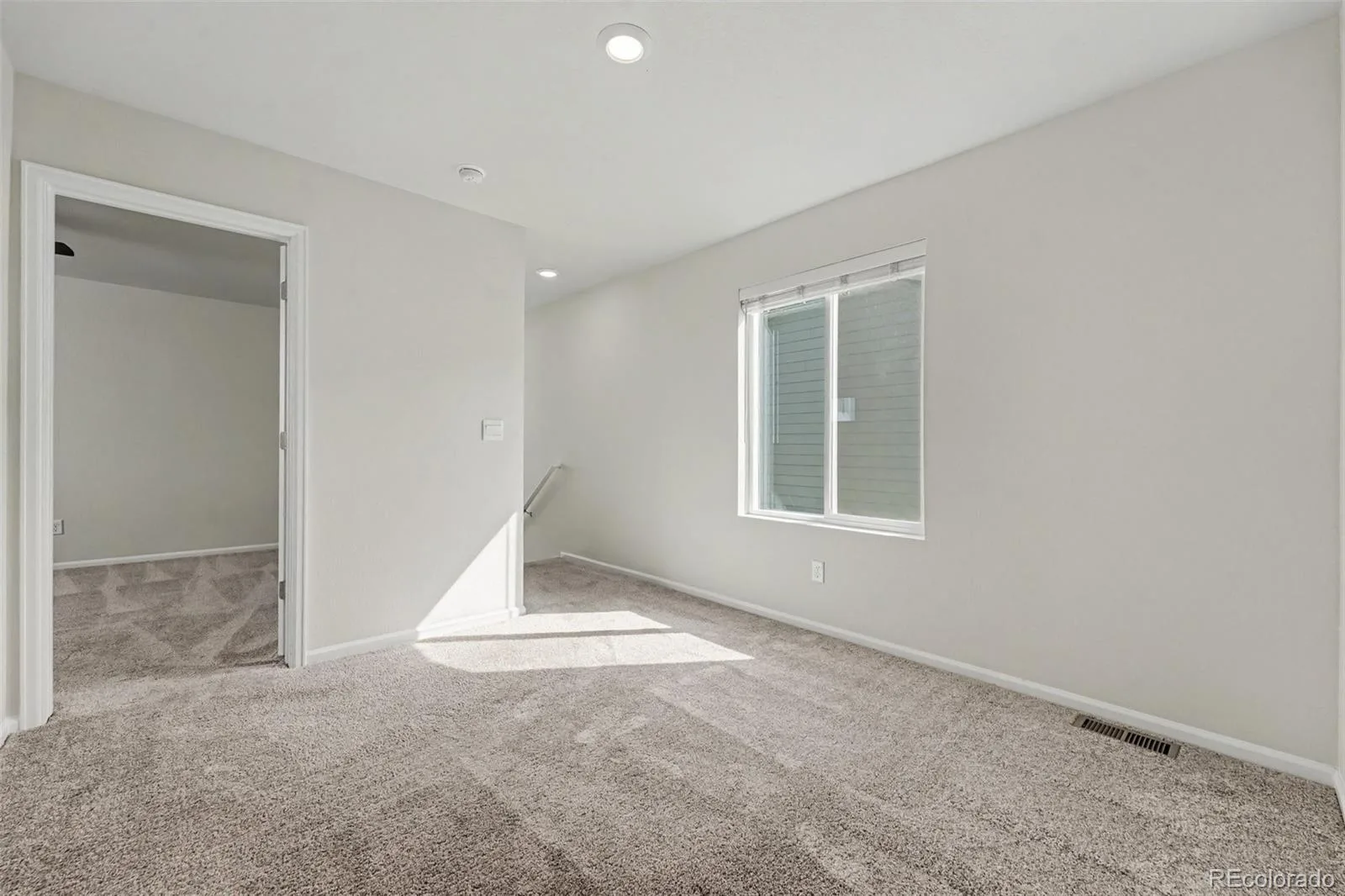 6026 N Orleans Street Aurora CO 80019 | MLS #REC1964214 09242026101132 1600 19