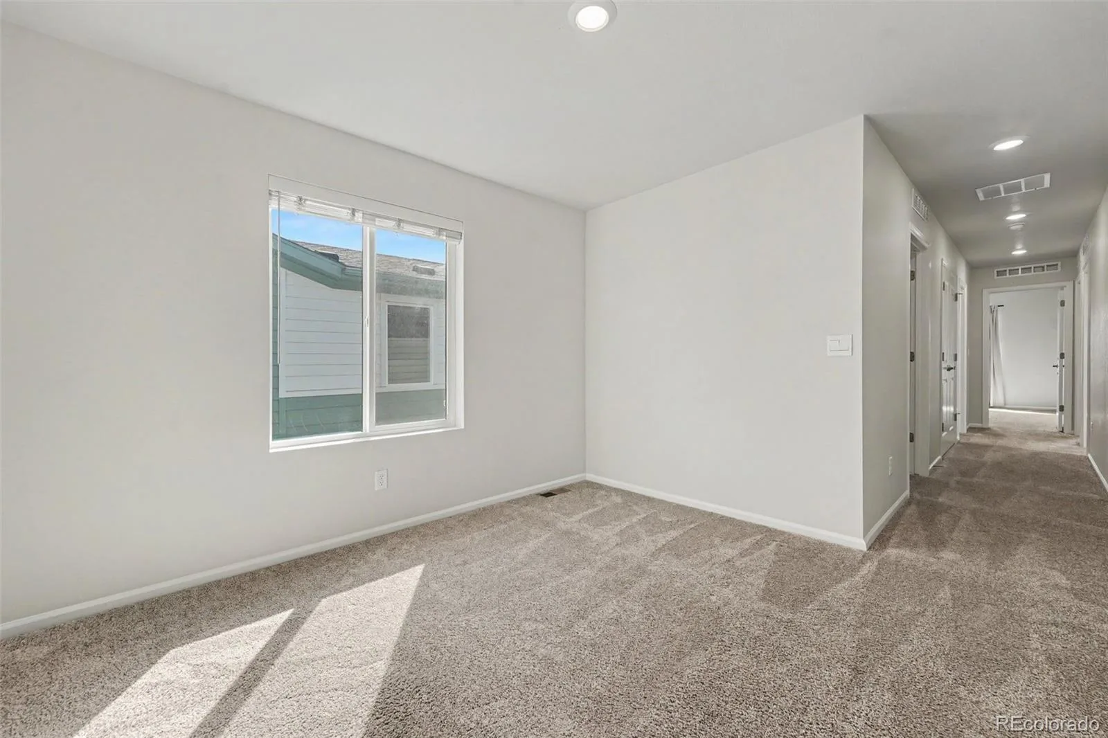6026 N Orleans Street Aurora CO 80019 | MLS #REC1964214 09242026101132 1600 20
