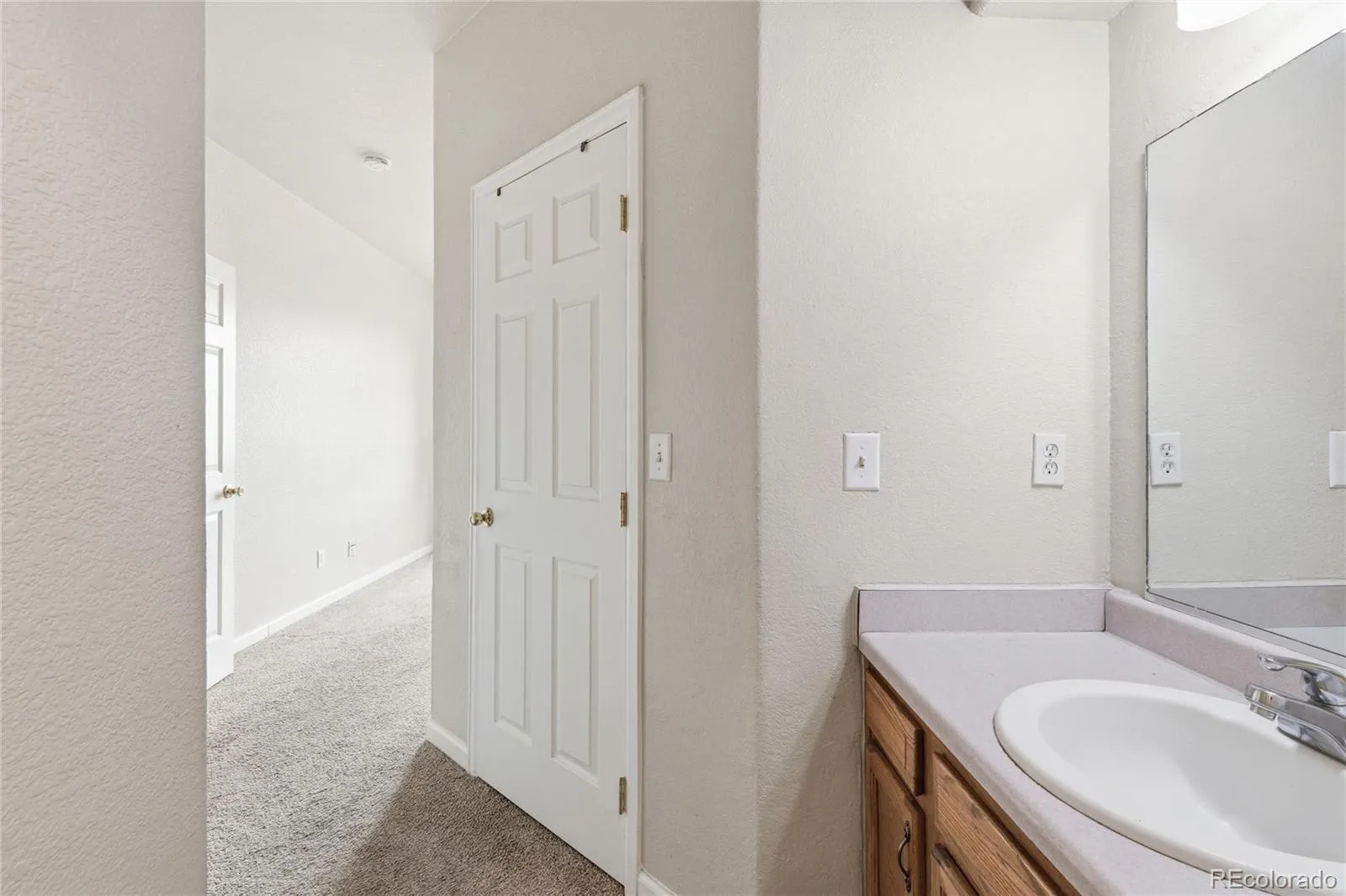 1010 S Yampa Street #101 Aurora CO 80017 MLS #REC1964573 04252026175124 1600 16