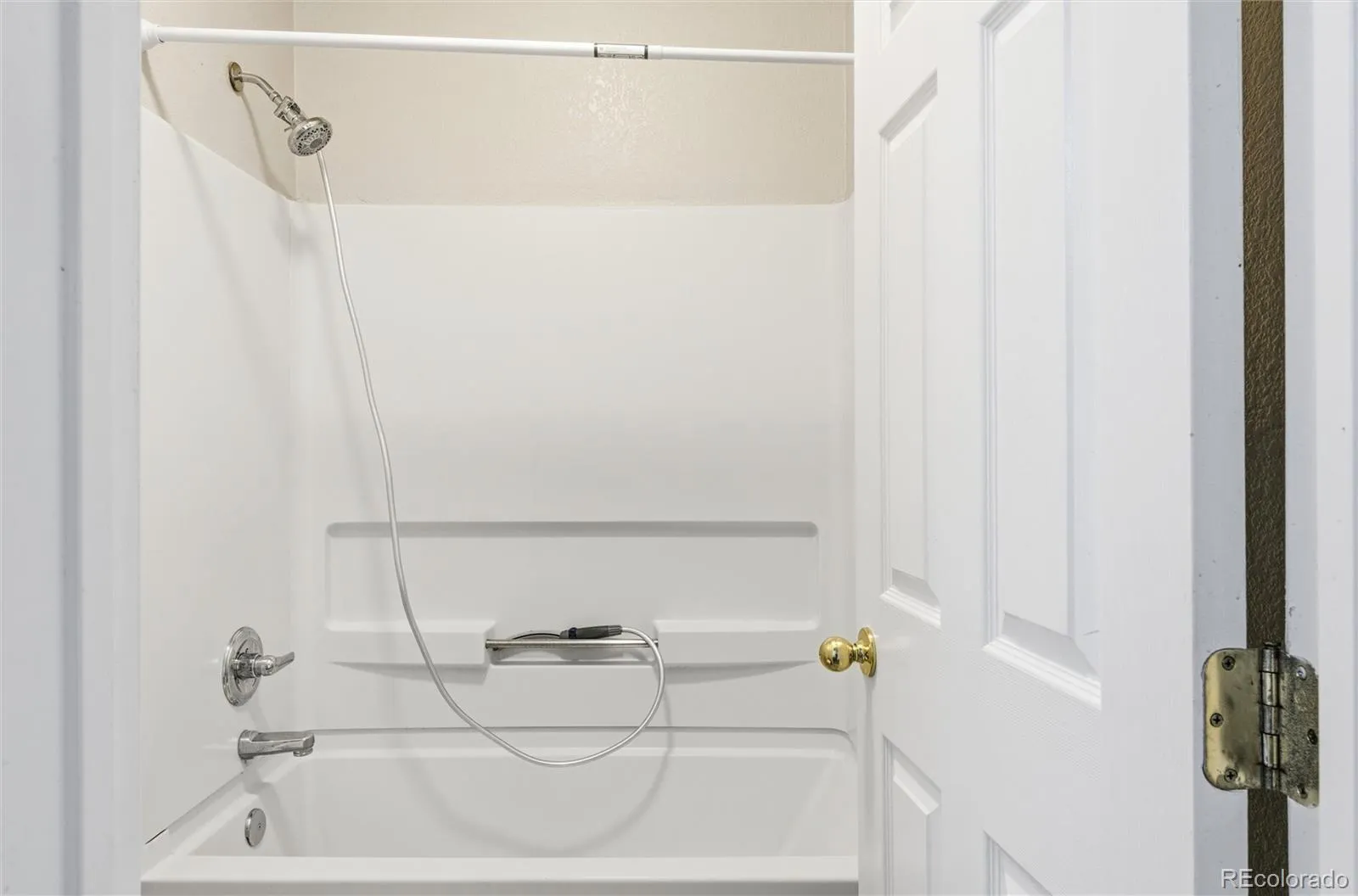 1010 S Yampa Street #101 Aurora CO 80017 MLS #REC1964573 04252026175124 1600 18