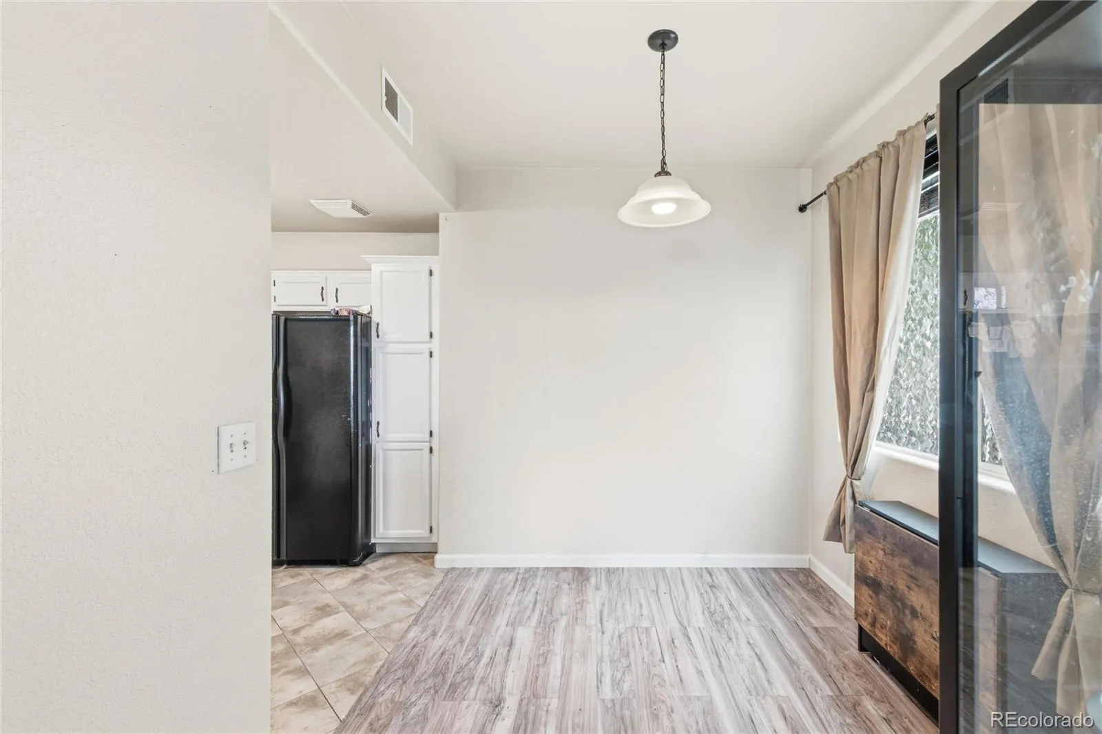 1010 S Yampa Street #101 Aurora CO 80017 MLS #REC1964573 04252026175124 1600 6