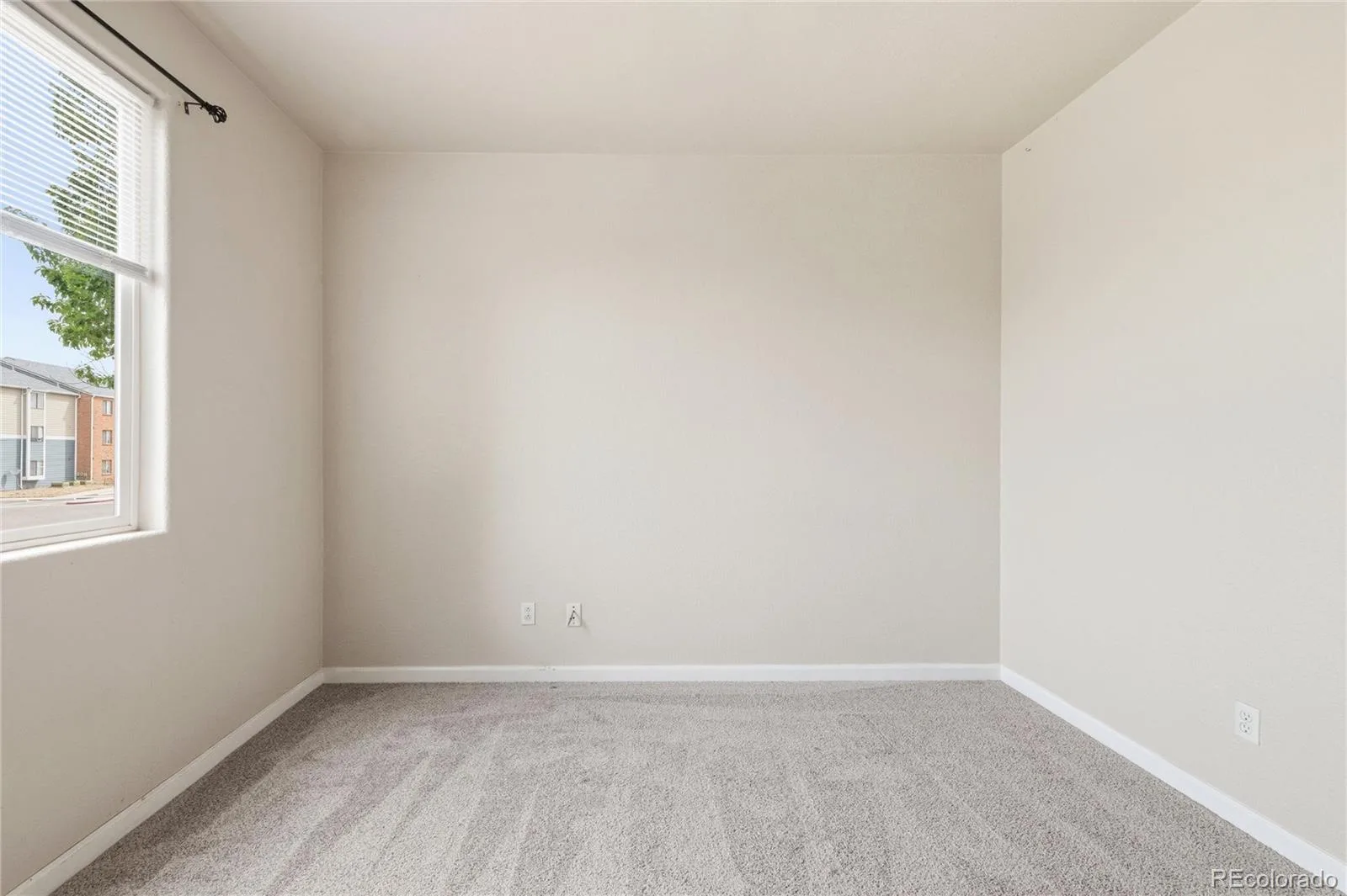 1010 S Yampa Street #101 Aurora CO 80017 | MLS #REC1964573 09222026225530 1600 14