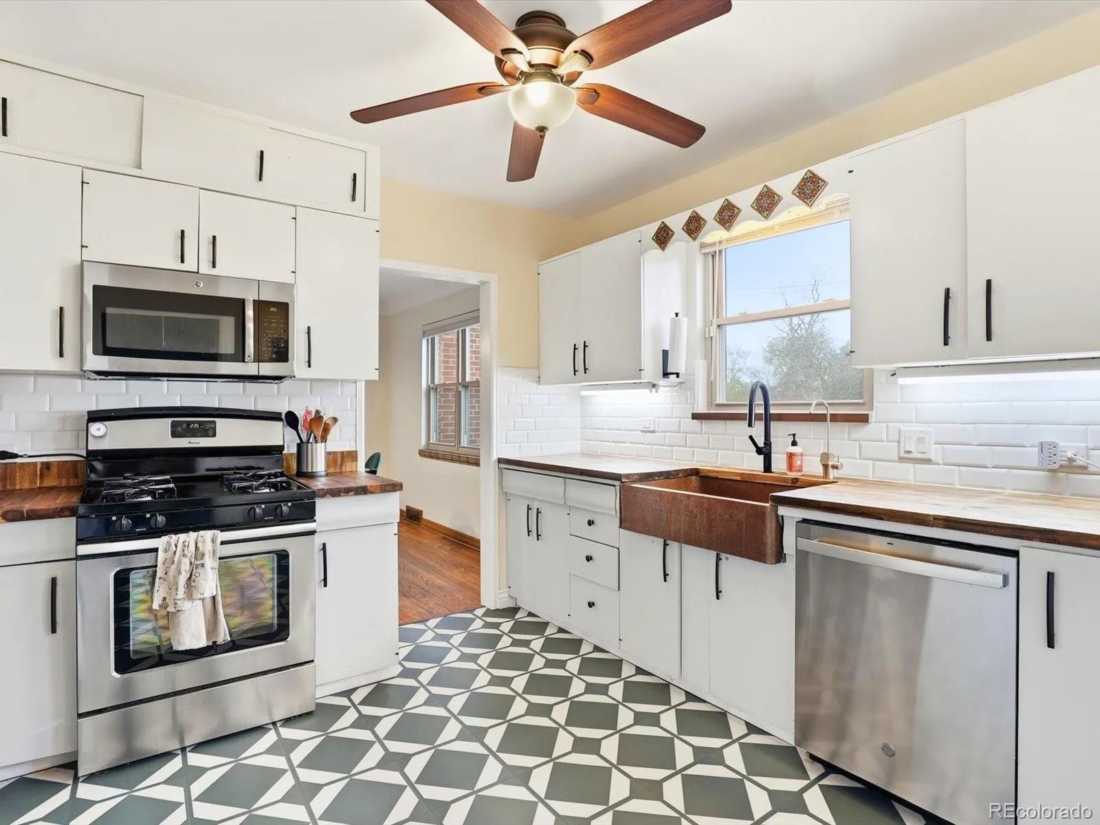 04152026004208 1600 13