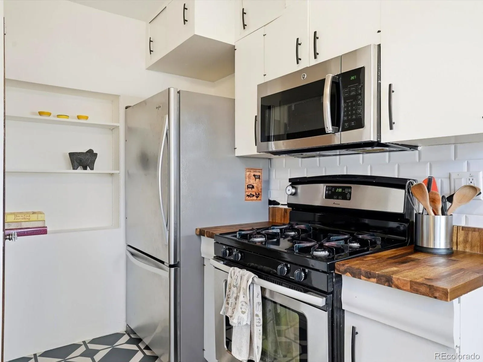 04152026004208 1600 14