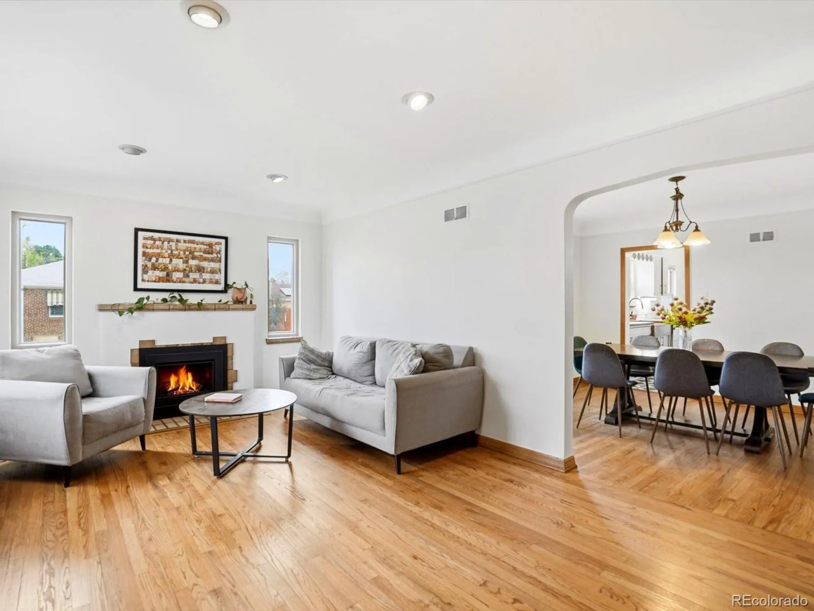 04152026004208 1600 3