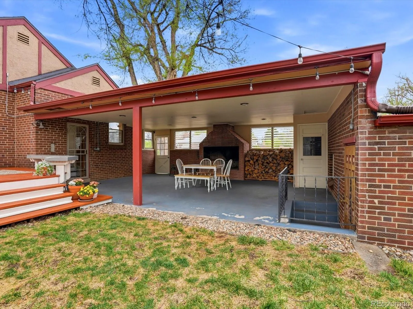 04152026004208 1600 36