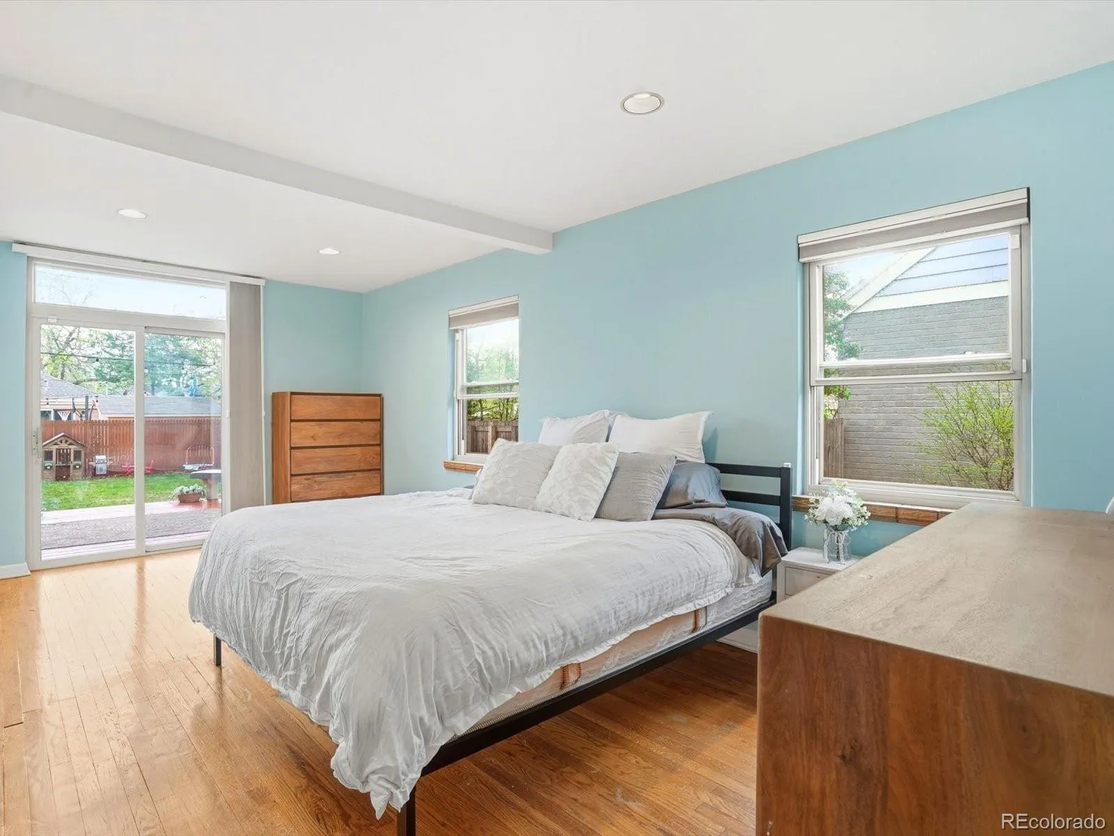 04152026004208 1600 6