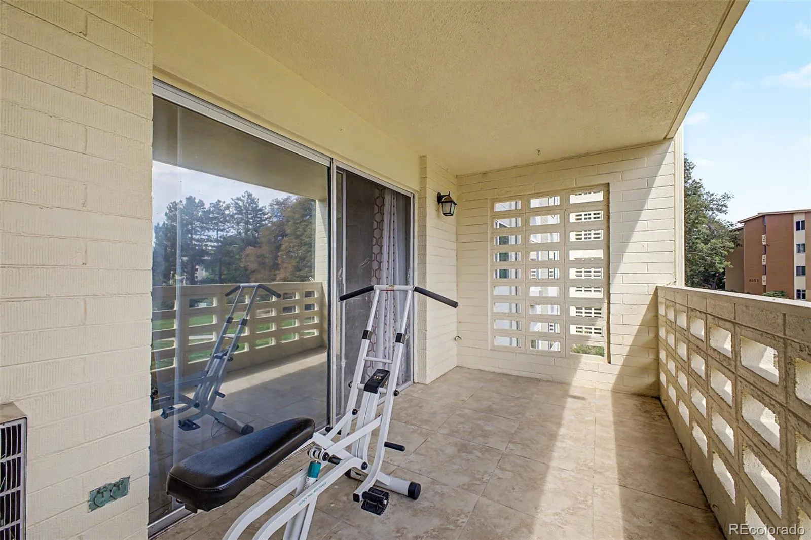 9335 E Center Avenue #9B Denver CO 80247 | MLS #REC1965175 08282026003019 1600 15