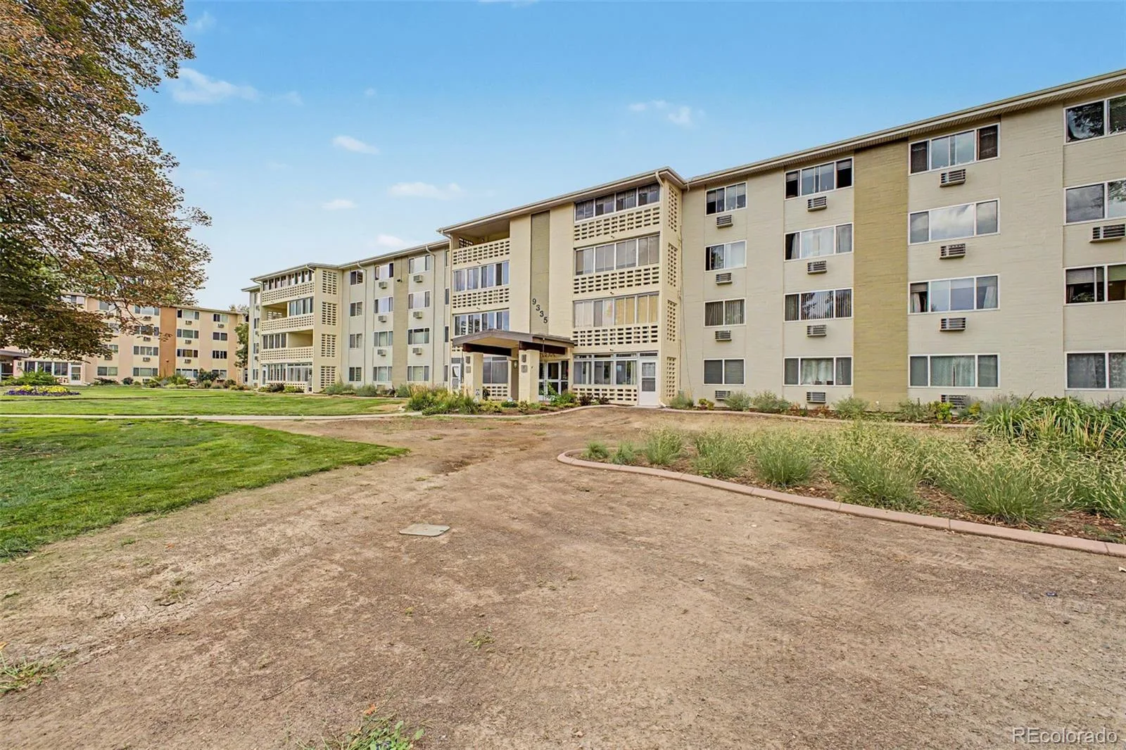 9335 E Center Avenue #9B Denver CO 80247 | MLS #REC1965175 08282026003019 1600 28