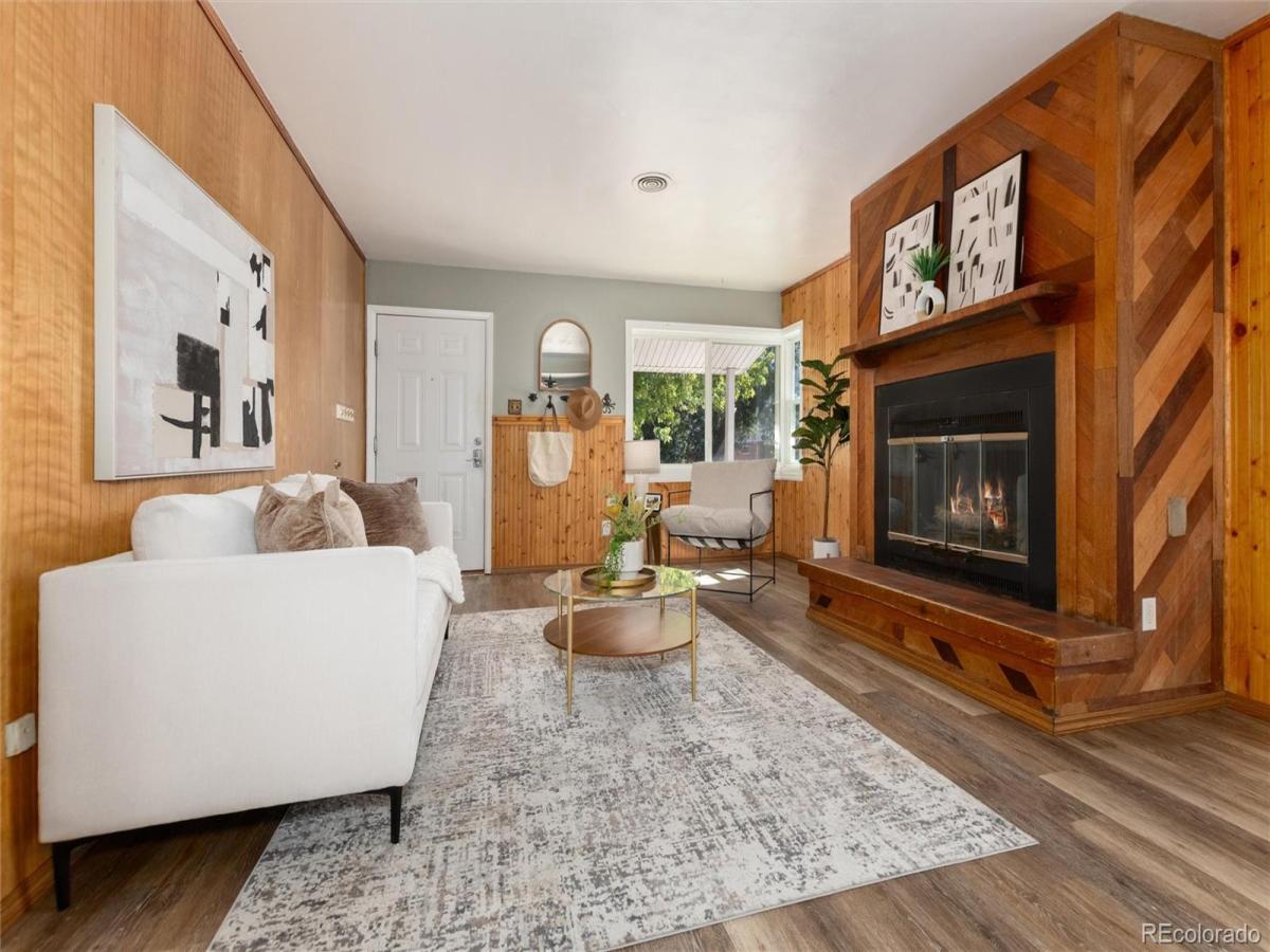 1057 Ursula Street Aurora CO 80011 | MLS #REC1966134 MLS #REC1966134 image #0
