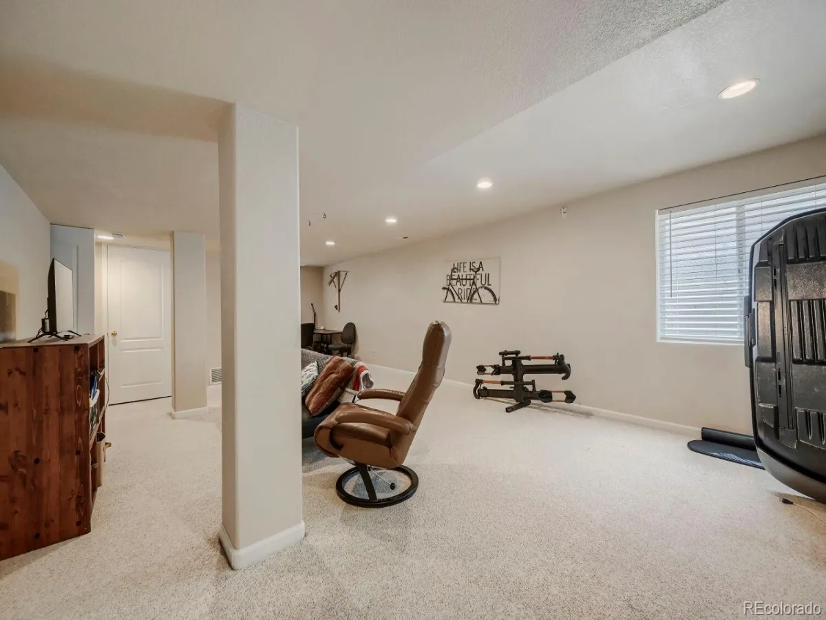 3921 Florentine Drive Longmont CO 80503 MLS #REC1966536 05192026203240 1200 26