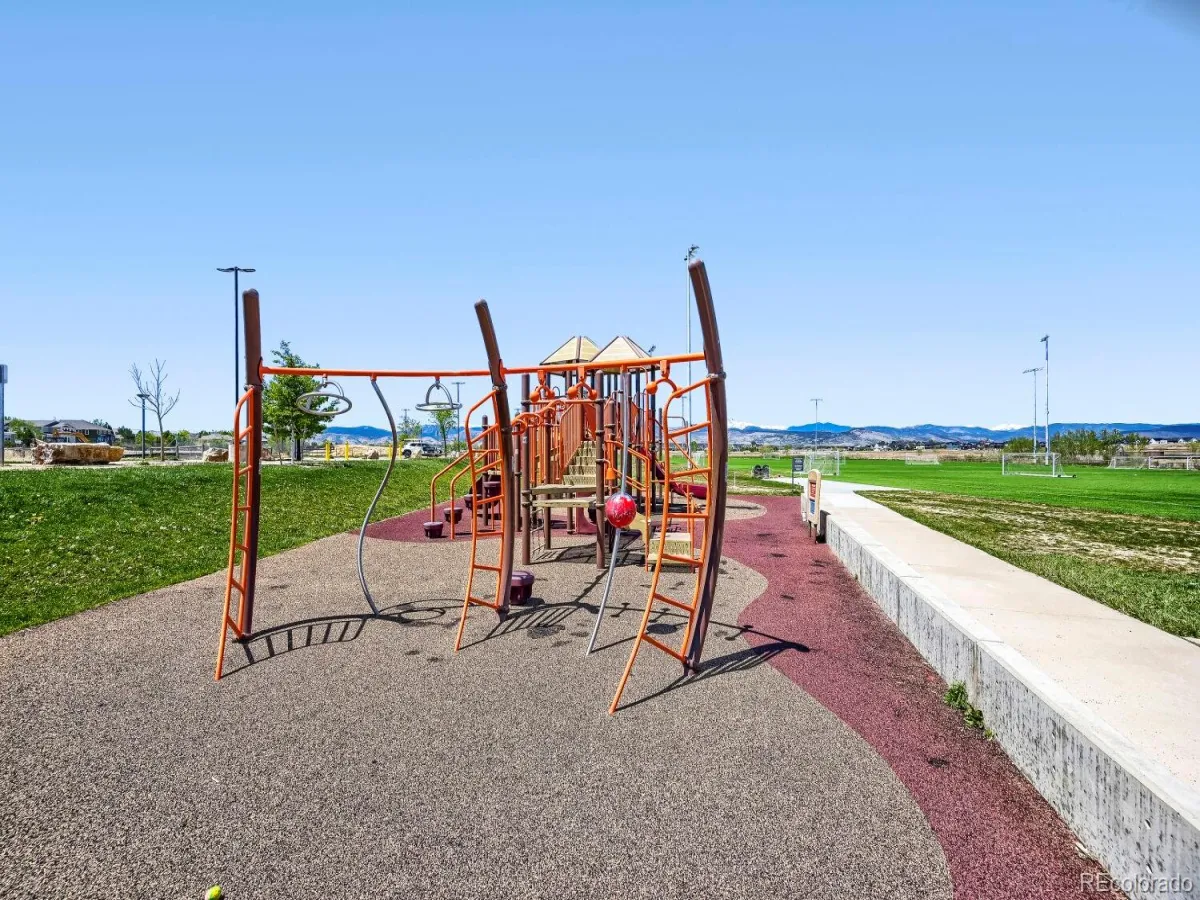 3921 Florentine Drive Longmont CO 80503 MLS #REC1966536 05192026203240 1200 46