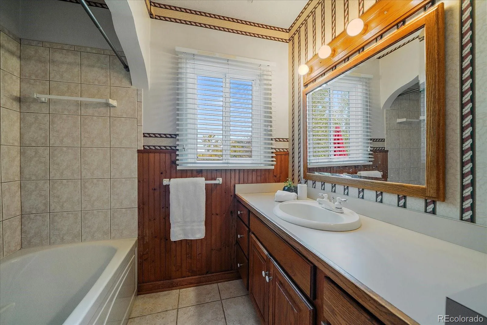 7785 W 5th Avenue Lakewood CO 80226 | MLS #REC1966852 10102026170754 1600 11