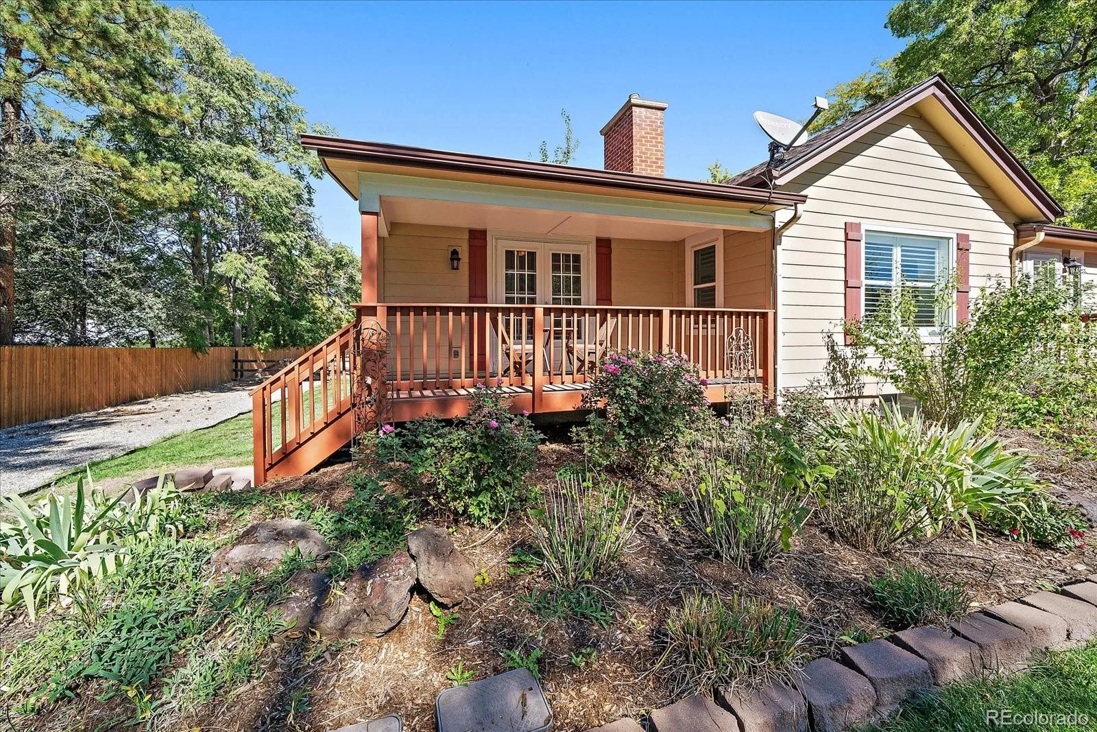 7785 W 5th Avenue Lakewood CO 80226 | MLS #REC1966852 10102026170754 1600 23