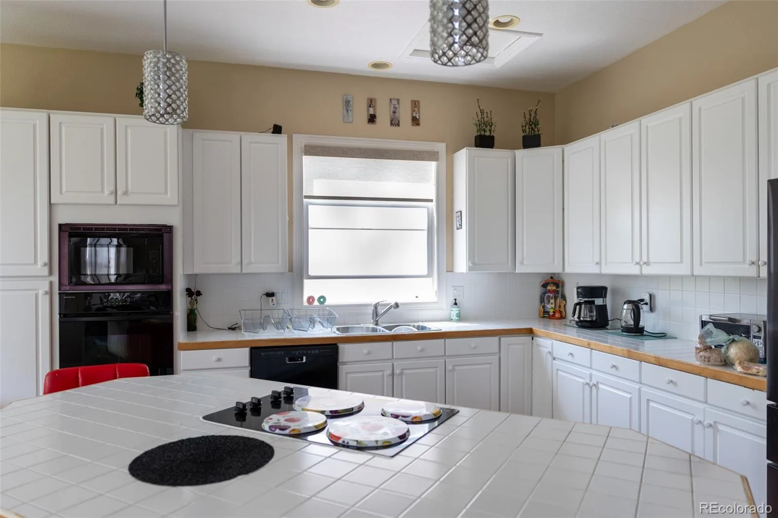 5944 S Ireland Court Aurora CO 80016 | MLS #REC1967521 08312026011325 1600 15