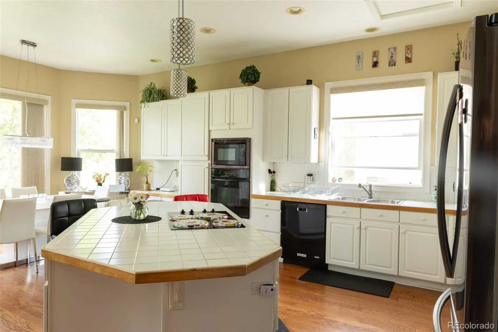 5944 S Ireland Court Aurora CO 80016 | MLS #REC1967521 08312026011325 1600 16