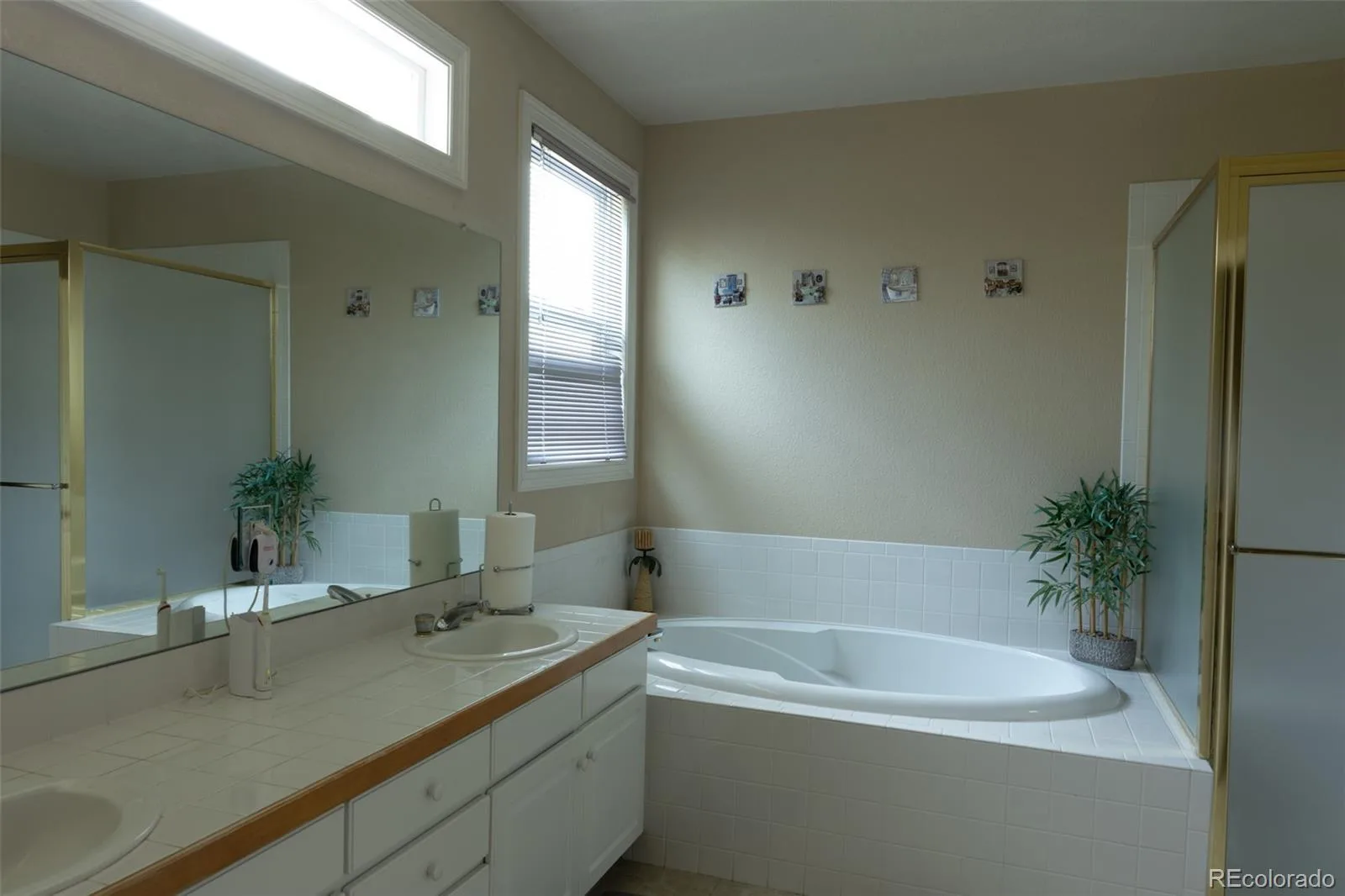 5944 S Ireland Court Aurora CO 80016 | MLS #REC1967521 08312026011325 1600 19
