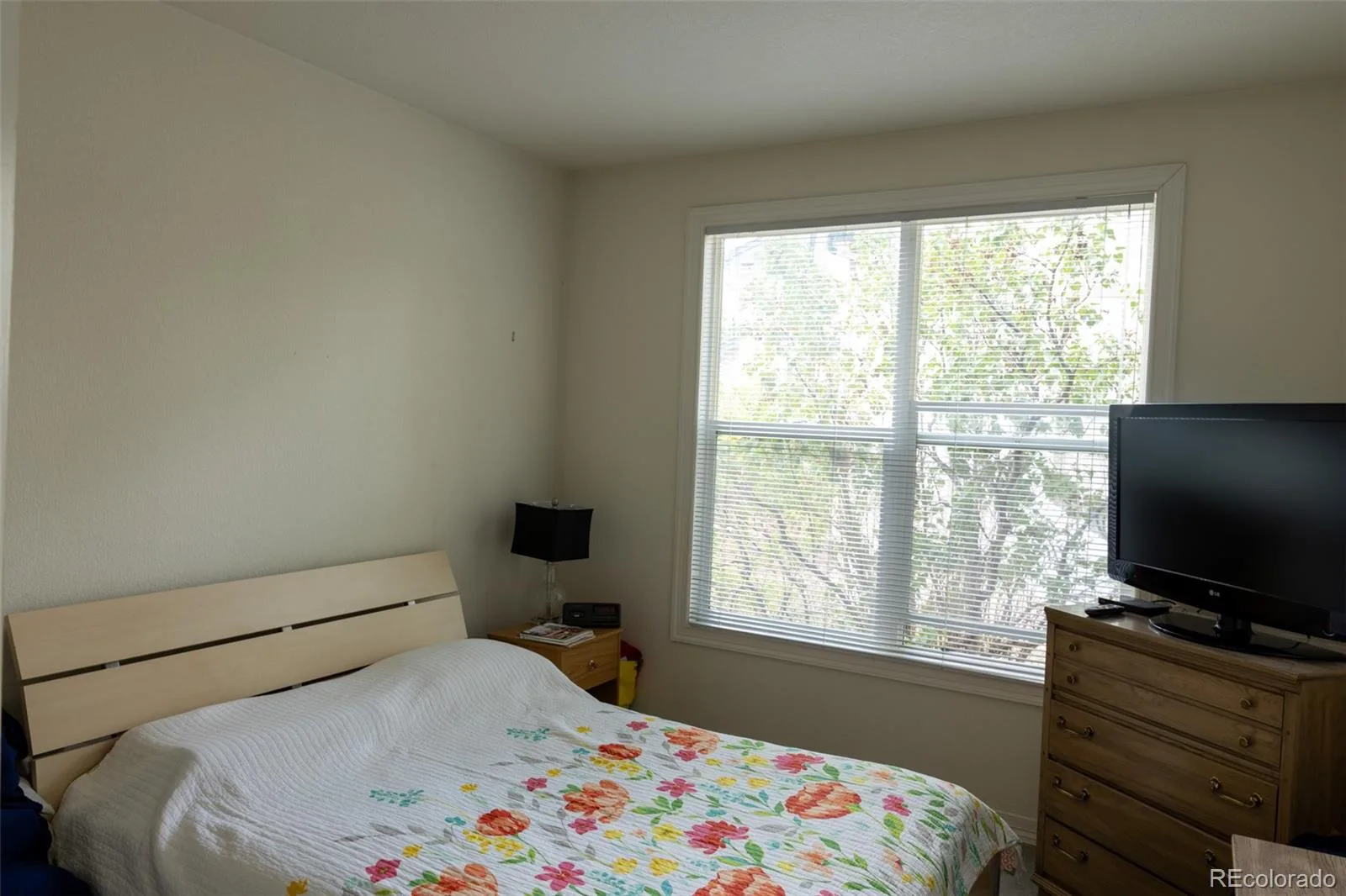 5944 S Ireland Court Aurora CO 80016 | MLS #REC1967521 08312026011325 1600 21