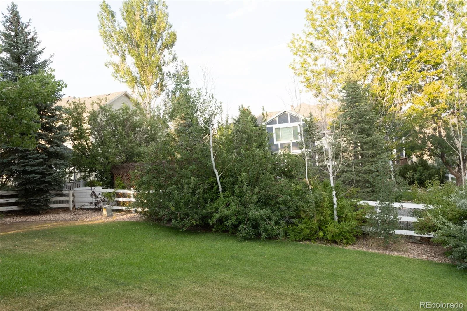 5944 S Ireland Court Aurora CO 80016 | MLS #REC1967521 08312026011325 1600 27