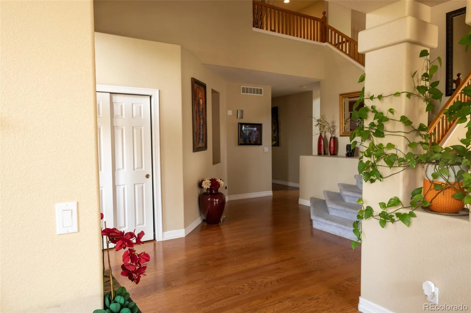 5944 S Ireland Court Aurora CO 80016 | MLS #REC1967521 08312026011325 1600 4