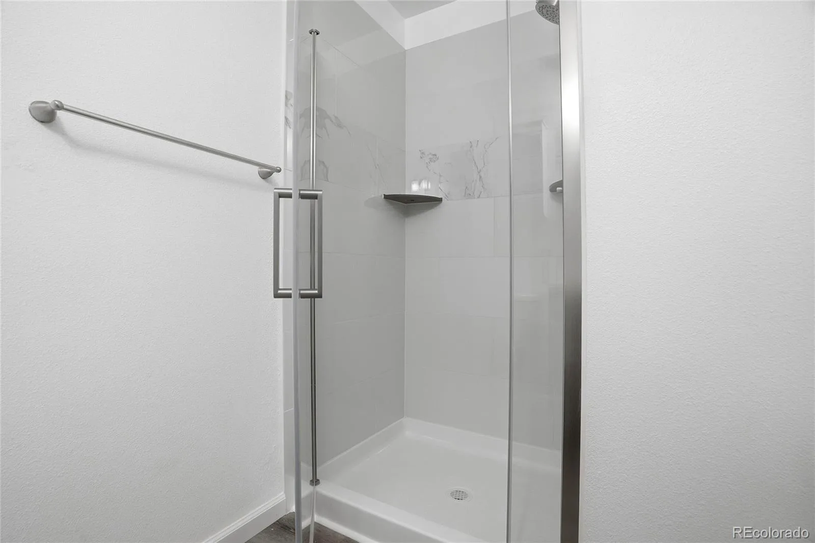 4665 S Dillon Court #B Aurora CO 80015 MLS #REC1968508 05302026054919 1600 22