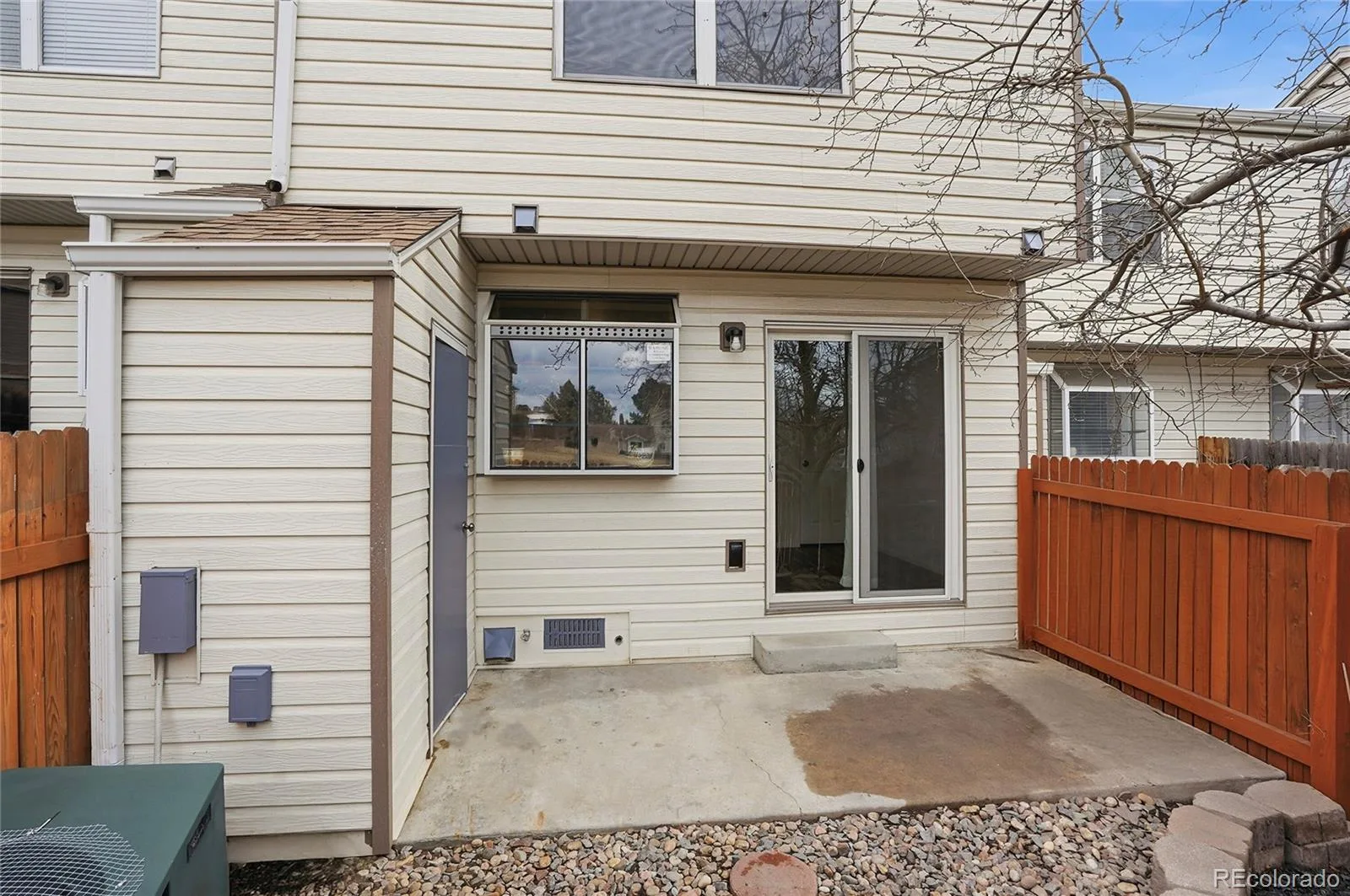 4665 S Dillon Court #B Aurora CO 80015 MLS #REC1968508 05302026054919 1600 25