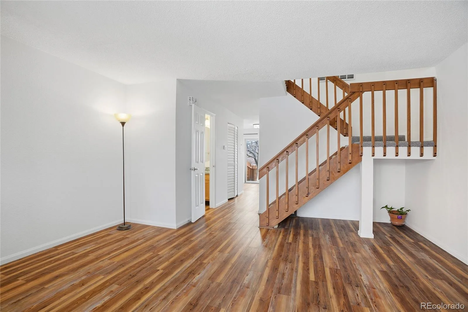 4665 S Dillon Court #B Aurora CO 80015 MLS #REC1968508 05302026054919 1600 5