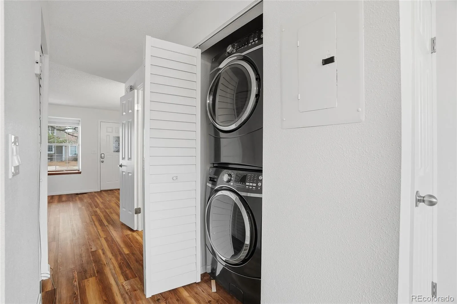 4665 S Dillon Court #B Aurora CO 80015 MLS #REC1968508 05302026054919 1600 7