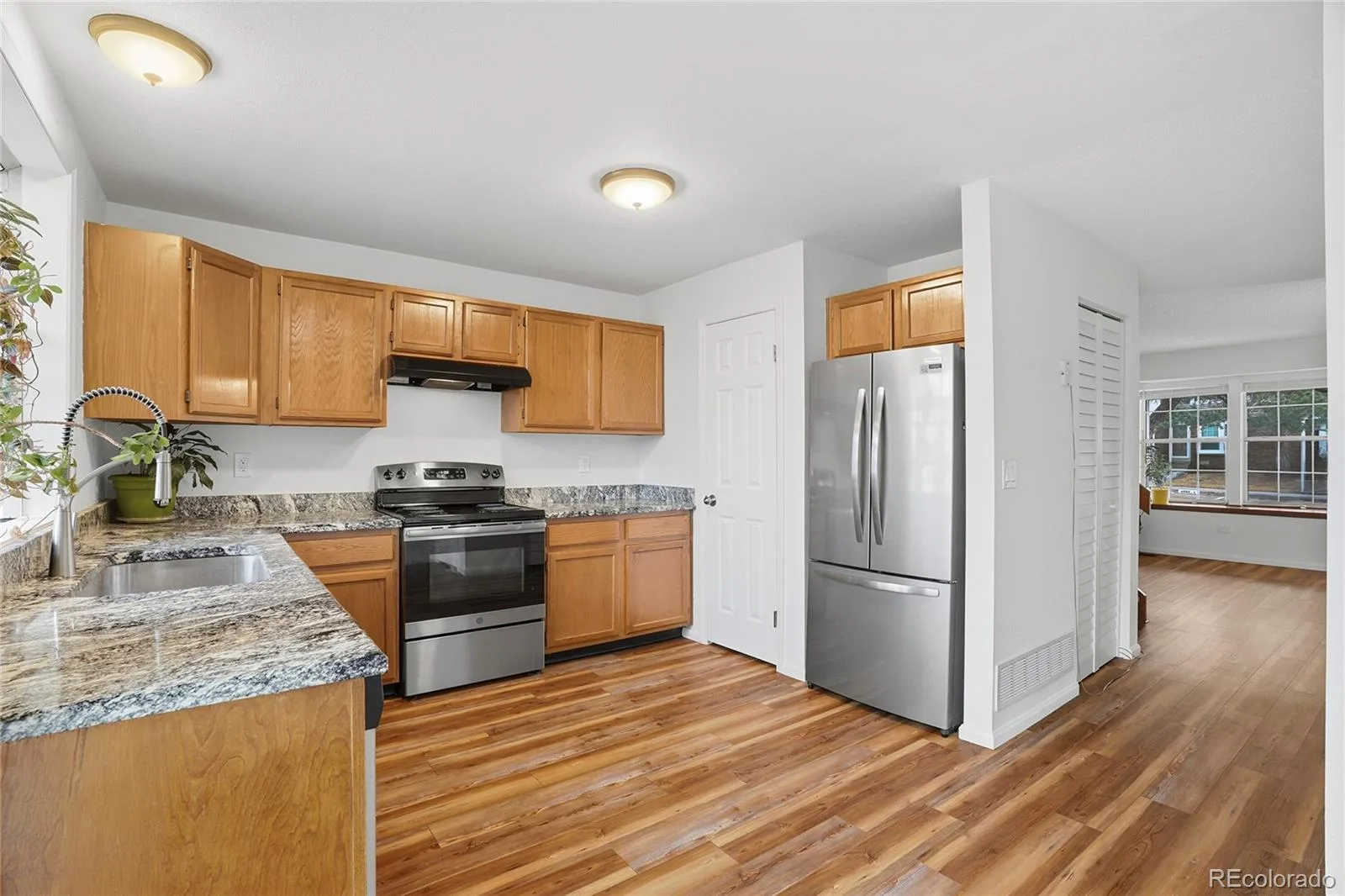 4665 S Dillon Court #B Aurora CO 80015 MLS #REC1968508 05302026054919 1600 9