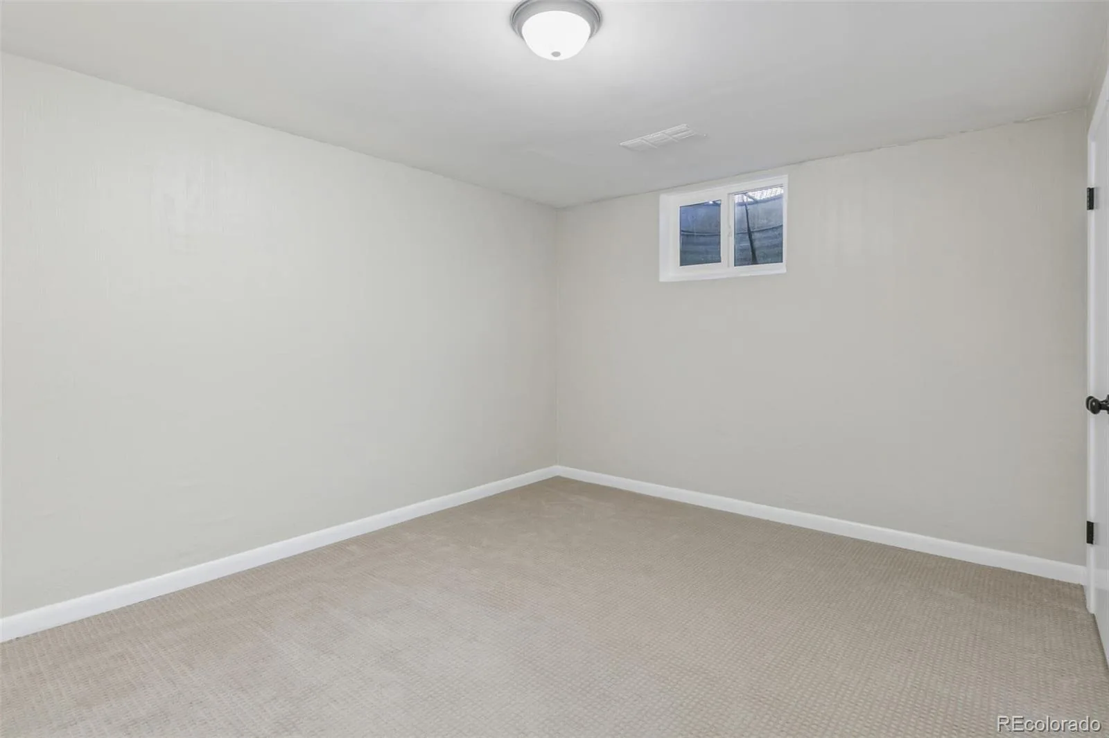 2987 S University Boulevard Denver CO 80210 MLS #REC1969405 06102026013832 1600 22
