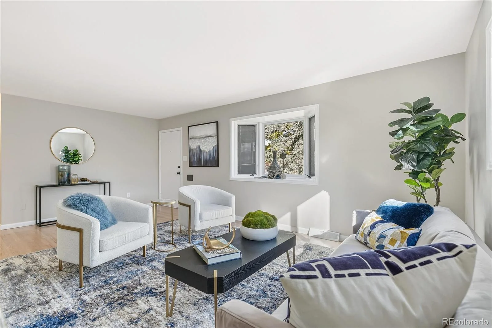 2987 S University Boulevard Denver CO 80210 MLS #REC1969405 06102026013832 1600 5