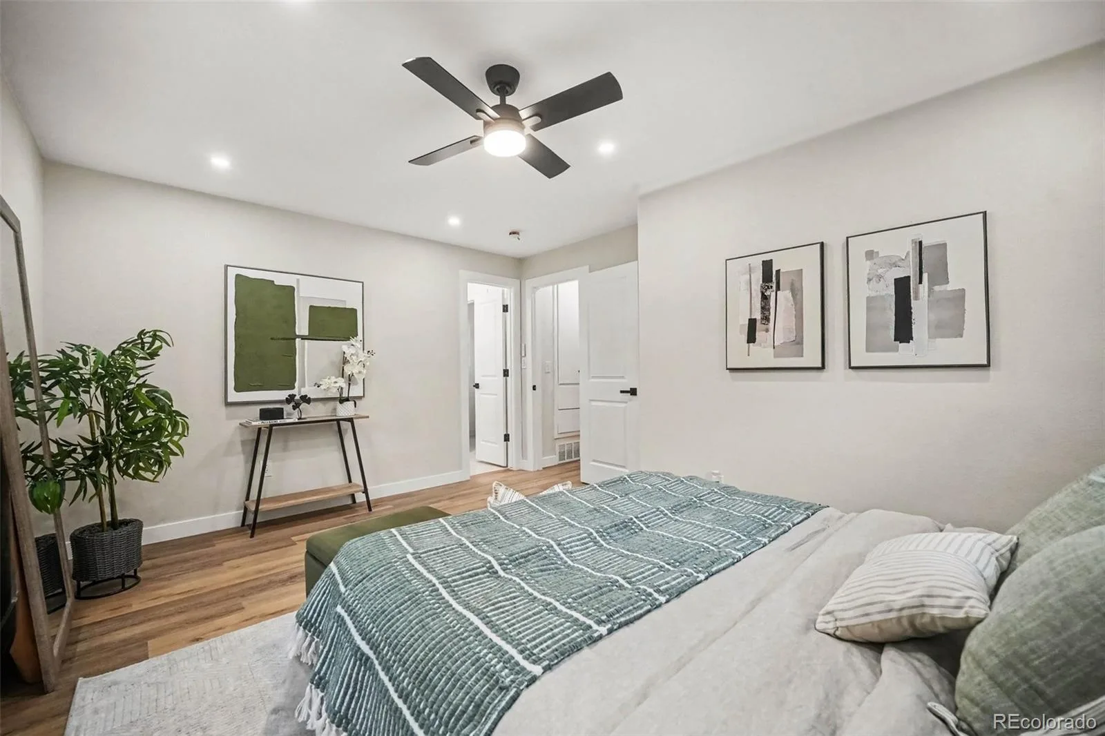 1856 E Mineral Avenue Centennial CO 80122 | MLS #REC1971163 09252026042055 1600 18